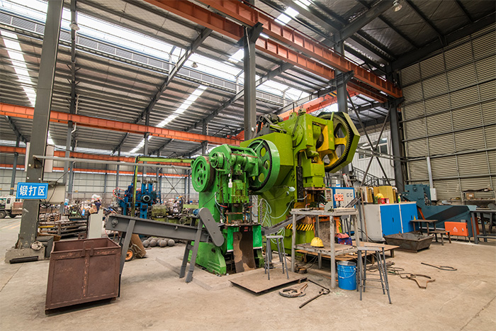 湖北网架配件-锥头加工车间